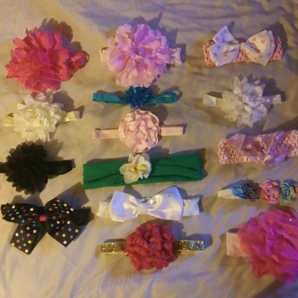Bundle of infant headbands